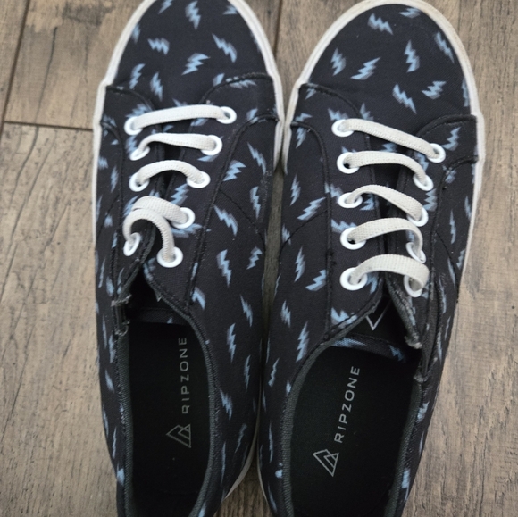 RIPZONE boys youth size 4, 80032R06 styler, rn129098 blue sneakers - Picture 9 of 10